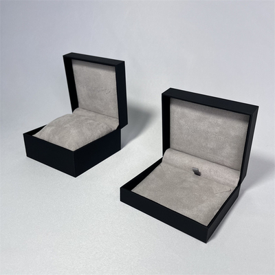 OEM ODM เครื่องประดับหรูหรากล่องบรรจุภัณฑ์กล่องของขวัญเครื่องประดับสำหรับสร้อยคอและต่างหู