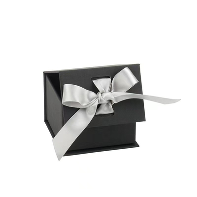 OEM ODM สีทึบขนาดกลางของขวัญกล่องบรรจุด้วย Bowknot